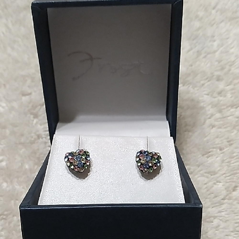 Chic Multicolor Heart Earrings - Picture 2 of 3